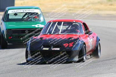 media/Jun-02-2024-CalClub SCCA (Sun) [[05fc656a50]]/Group 5/Race/